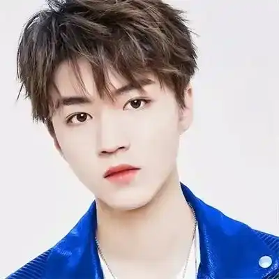 吕露帆